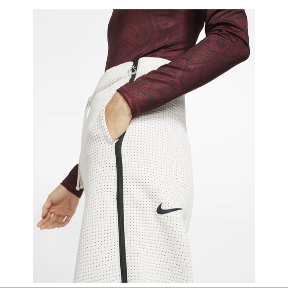 🆕 Nike Sportswear City Ready Fleece Pants Small - Picture 4 of 12